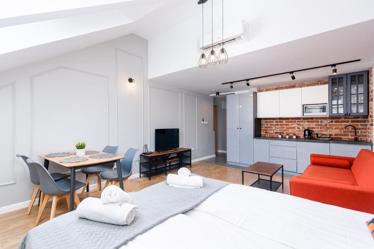 Saint Florian'S Suites - Old Town Luxury Apartments - By Upstairs Kraków Exteriör bild