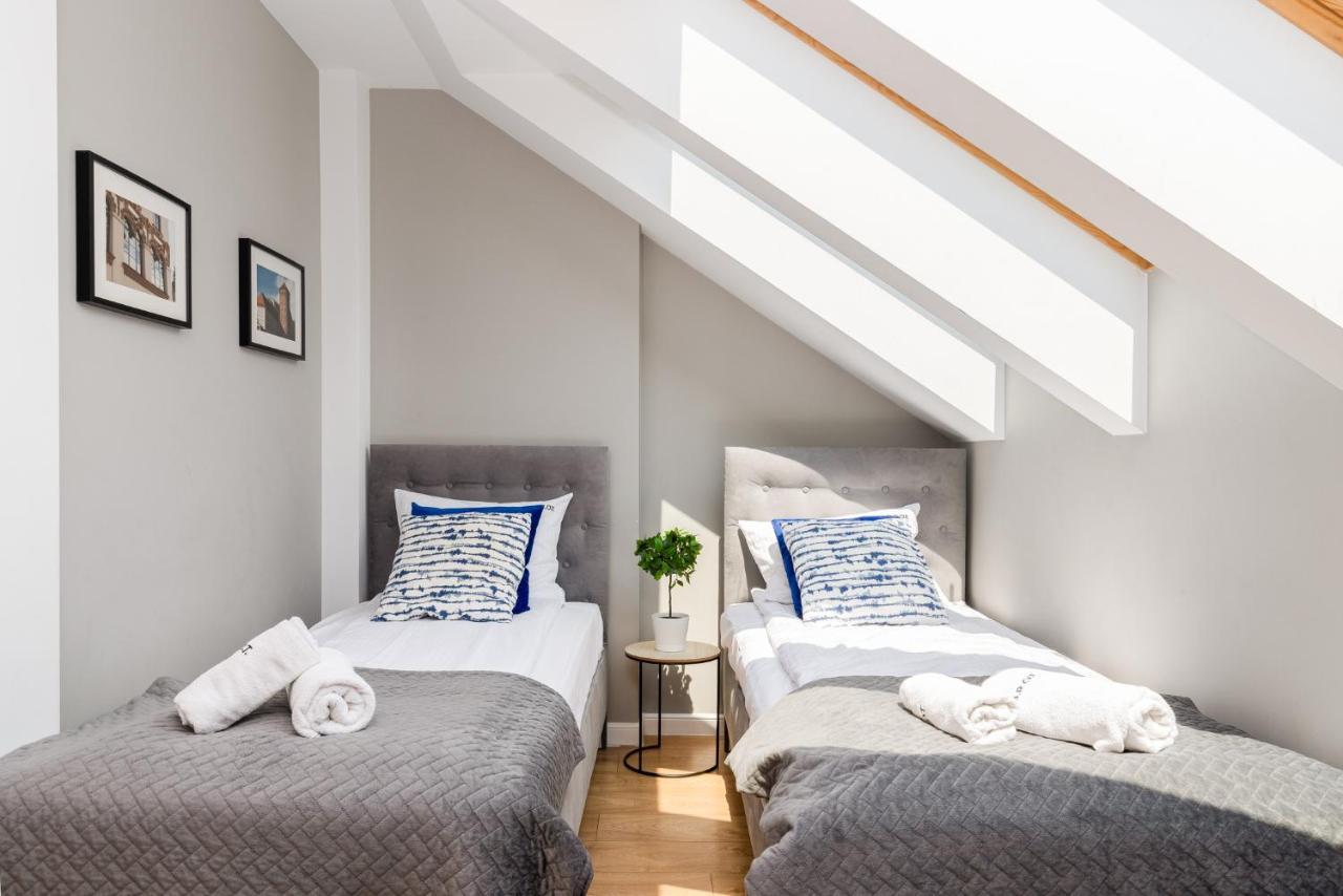 Saint Florian'S Suites - Old Town Luxury Apartments - By Upstairs Kraków Exteriör bild